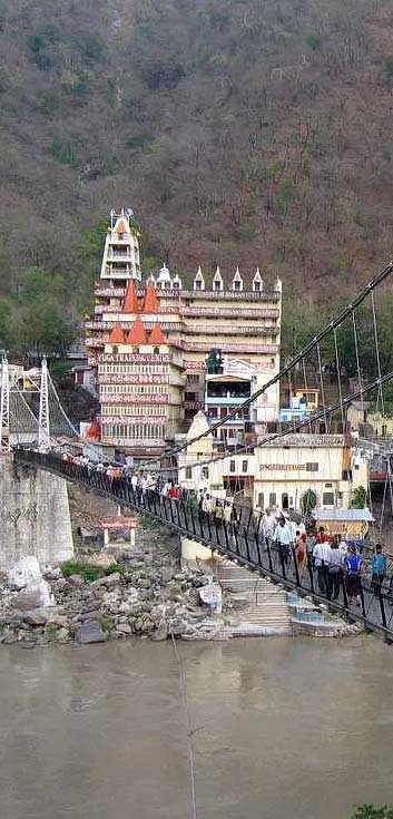 Lakshman Jhula, Rishikesh