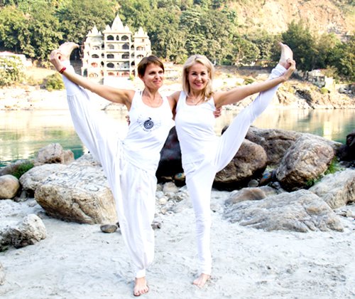 About 300 Hour Yoga Teacher Training