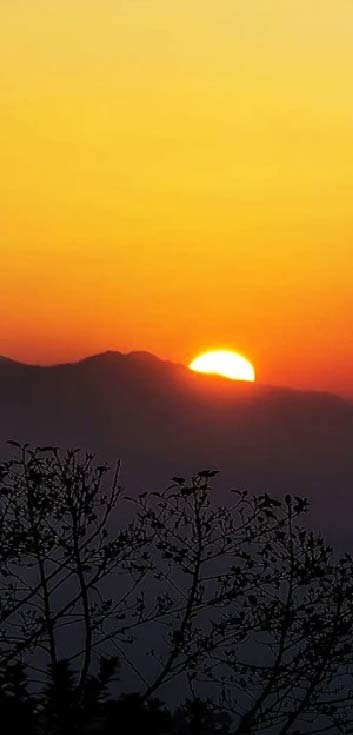 Himalayan Sunrise in Rishikesh